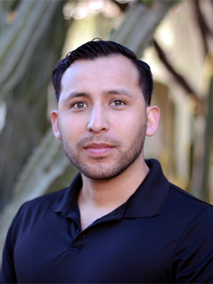 Headshot of Chad Reyes