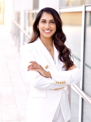 headshot of Pooja Mehta