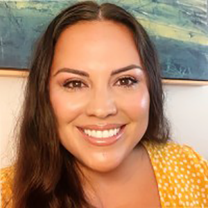 Headshot of Tiffany Arnett